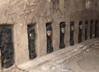 Arqueólogos encuentran siniestras esculturas en histórica ciudad peruana
