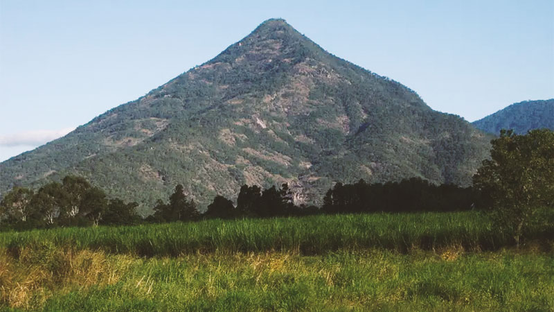 curioustuff_australian-pyramid-1