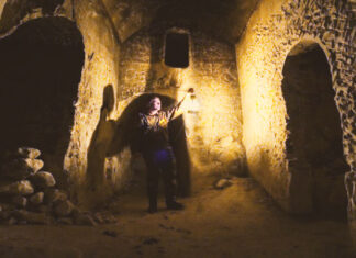 Amateur Historian Finds the Lost Ancient City of Thebasa